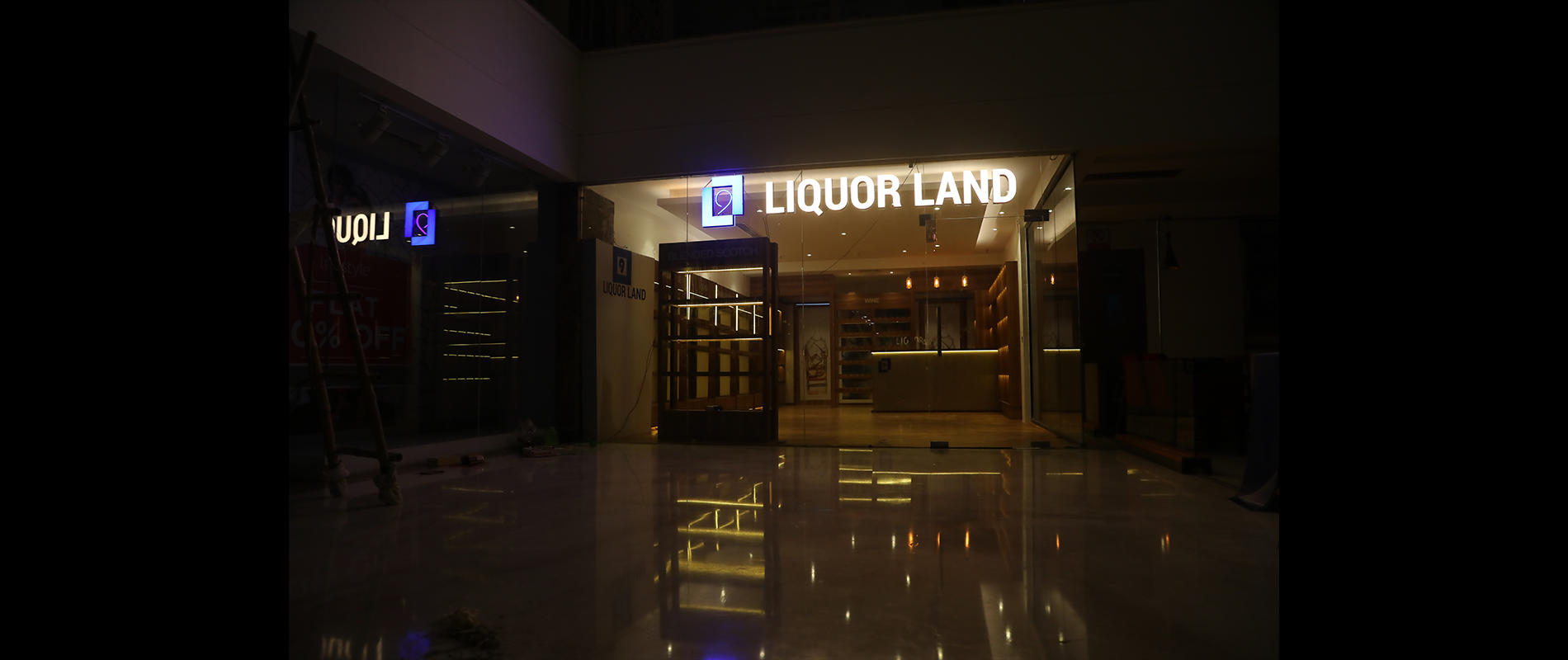 Retail liquor store signage installation by Baba Supersign